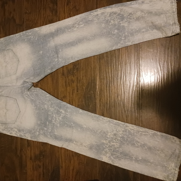 Jeans - Picture 3 of 6